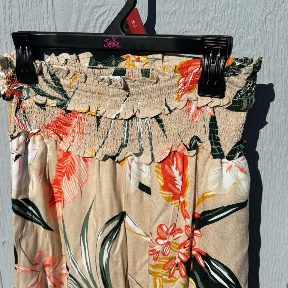Patrons of Peace Wide Leg Tropical Floral Pants in Cream, Green, Orange - Picture 4 of 5